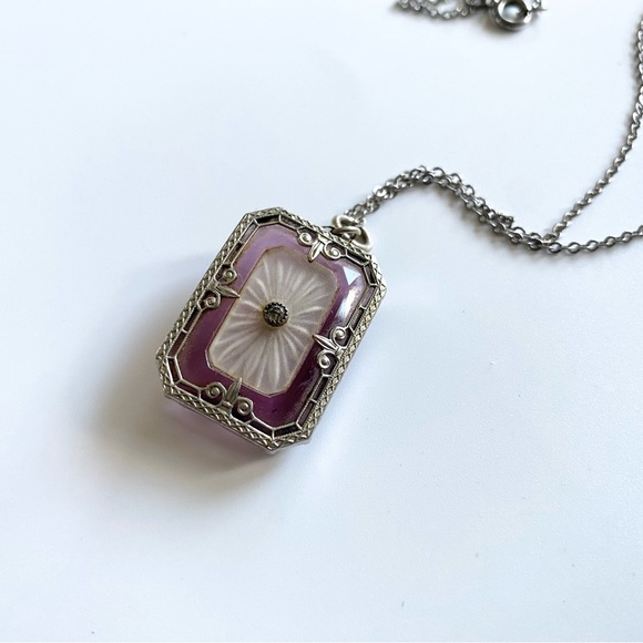 ❌SOLD!! DO NOT PURCHASE!! Art Deco Purple Camphor Glass Necklace. - Picture 7 of 10